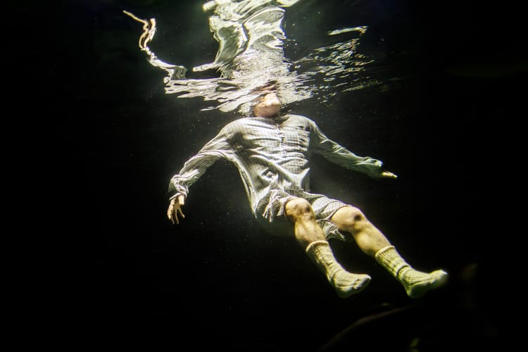 Mikel Murfi set to perform Oh … in Galway Aquarium